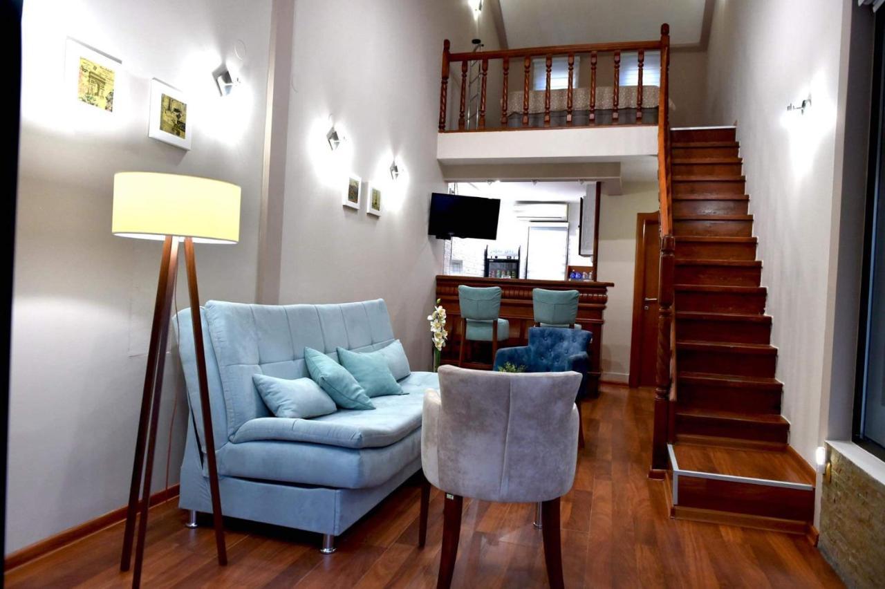 Apartman Royal Gornji Milanovac Bagian luar foto